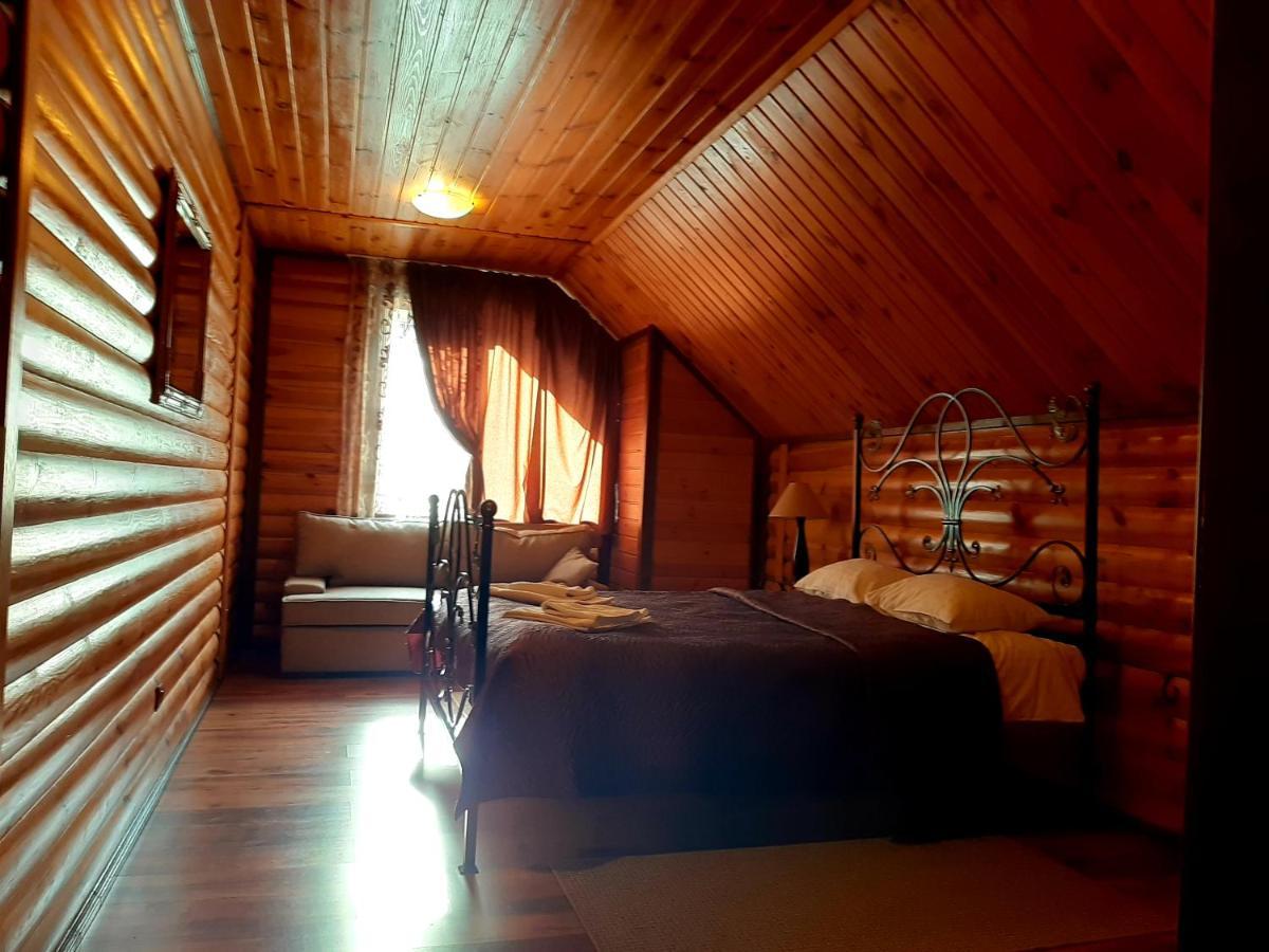 Заміський Комплекс Grand Prix Hotel Tsyurupynsk Exterior foto